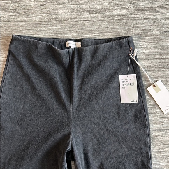 Good American flare jeans - Picture 6 of 8